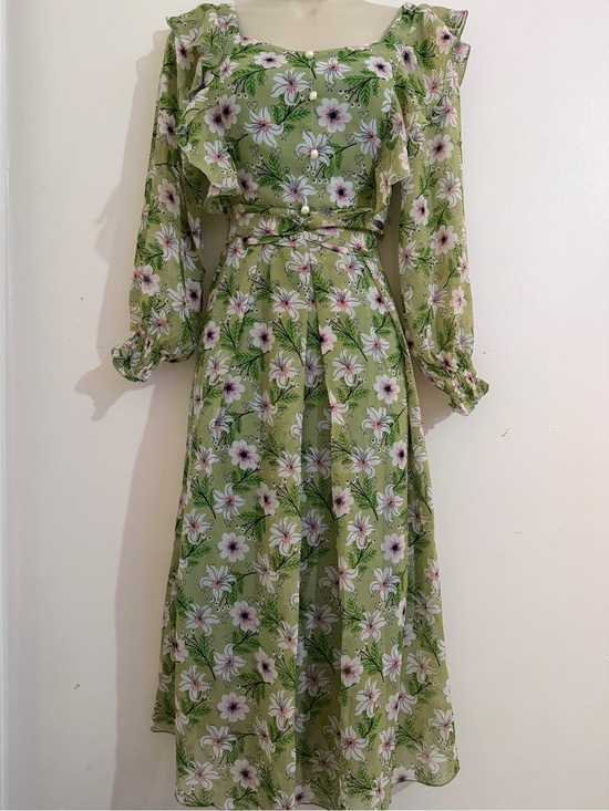 Dresses & Skirts - Floral Green Ruffle Midi Dress - Women's